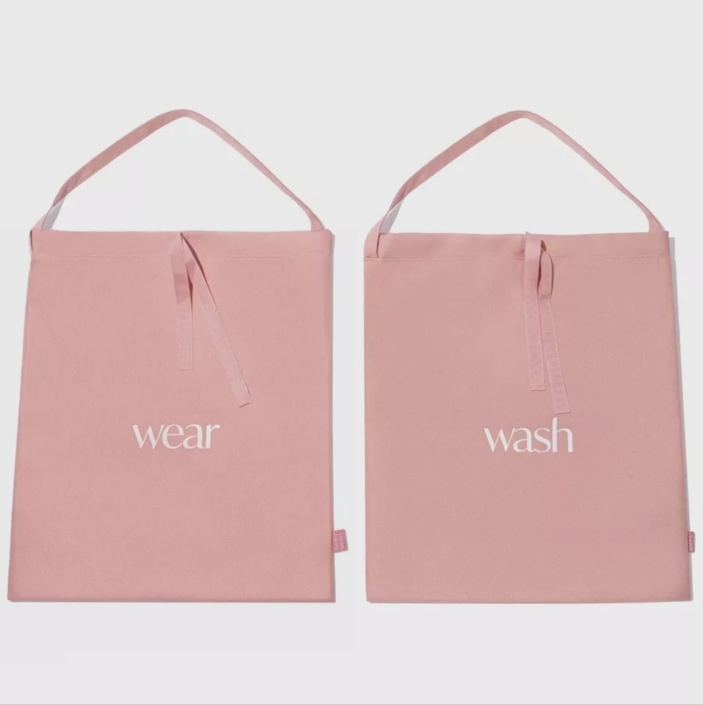 Hanky Panky Blush Pink Travel Drawstring Laundry Bags Wash & Wear Print NEW